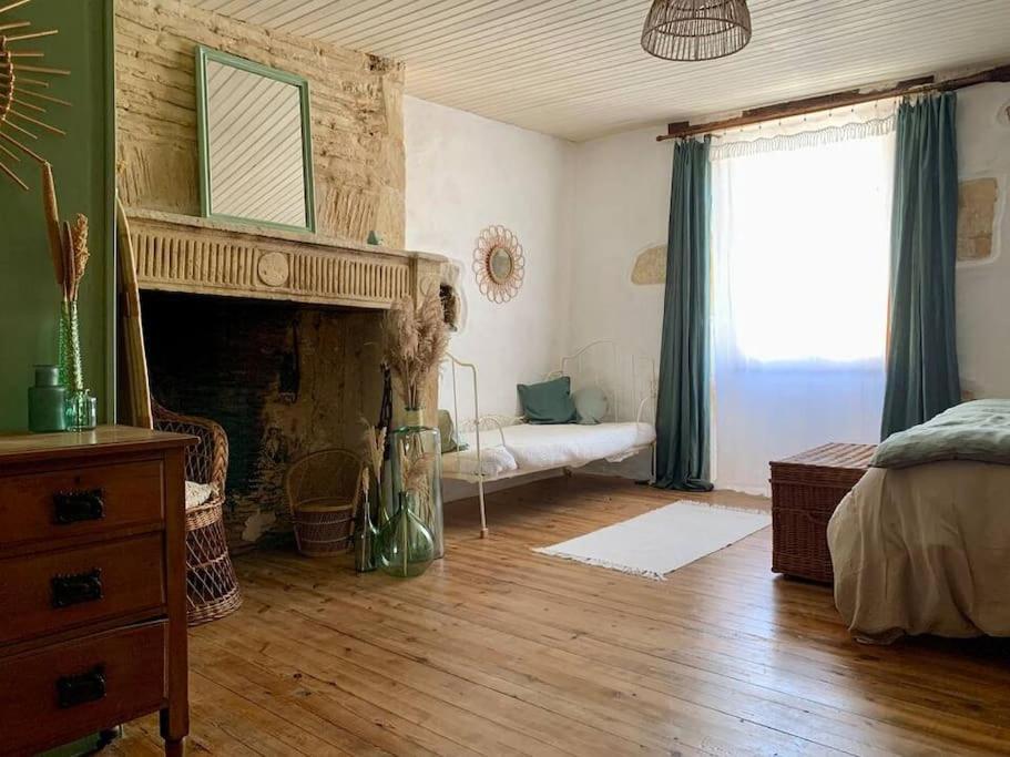 Maison Medievale Climatisee Avec Jardin Monpazier Eksteriør billede